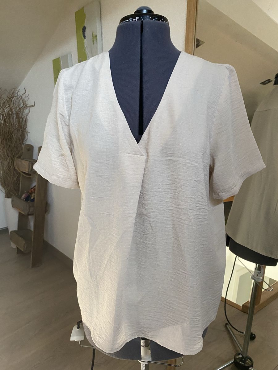 T-shirts: T-shirt / blouse – Neuf (Voir description) à Develier par lili_1