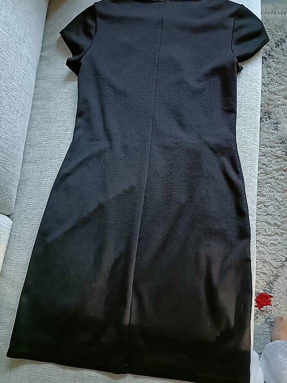 Vestiti: Élégante robe de printemps  – Usato da Martigny venduto da ivi_cbf9 2