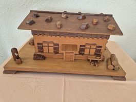 Holz-Schatzkiste, Schmuckkiste Bauernhaus, Handarbeit