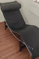 Chaise lounge black leather metal frame good condition