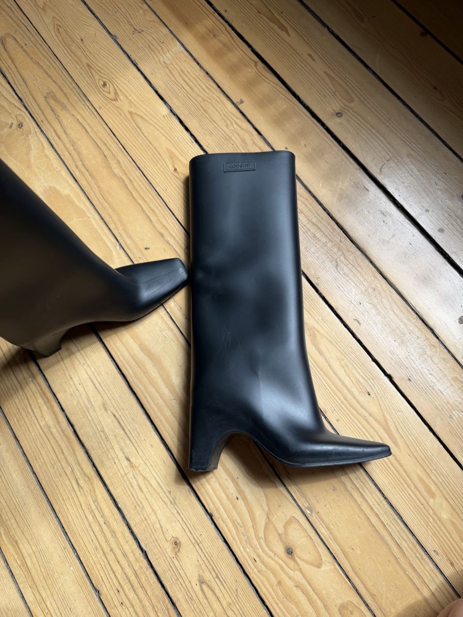 Damenschuhe: Coperni Rubber Boots – Gebraucht aus Zürich von Romjana