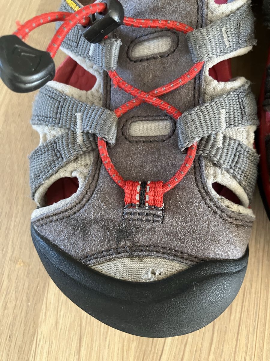 Keen Scarpe per ragazzi: Sandales Keen 36 – Usato da Epalinges venduto da Tosca20 3