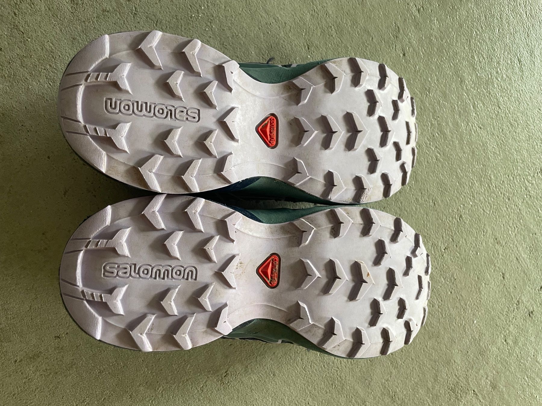 Salomon Schuhe für Jungen: Wanderschuhe Salomon Grösse 32 – Gebraucht aus Ins von Smad 2