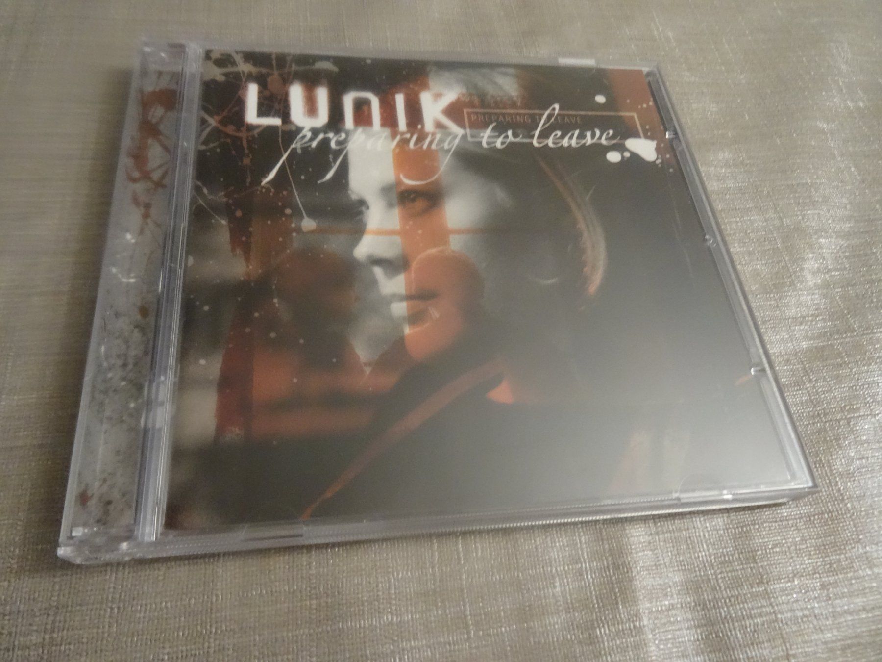 CD: Lunik Preparing to Leave CD – Usato da Olten venduto da Disc-Verkauf