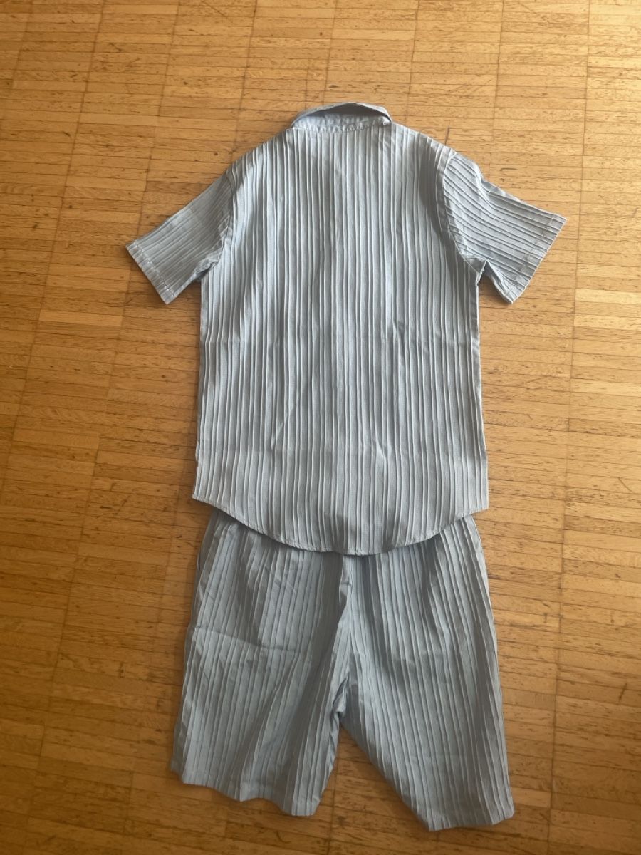 Altro in Moda uomo: Kleid Gr. L  – Usato da Laufen venduto da bia_7vr6 3
