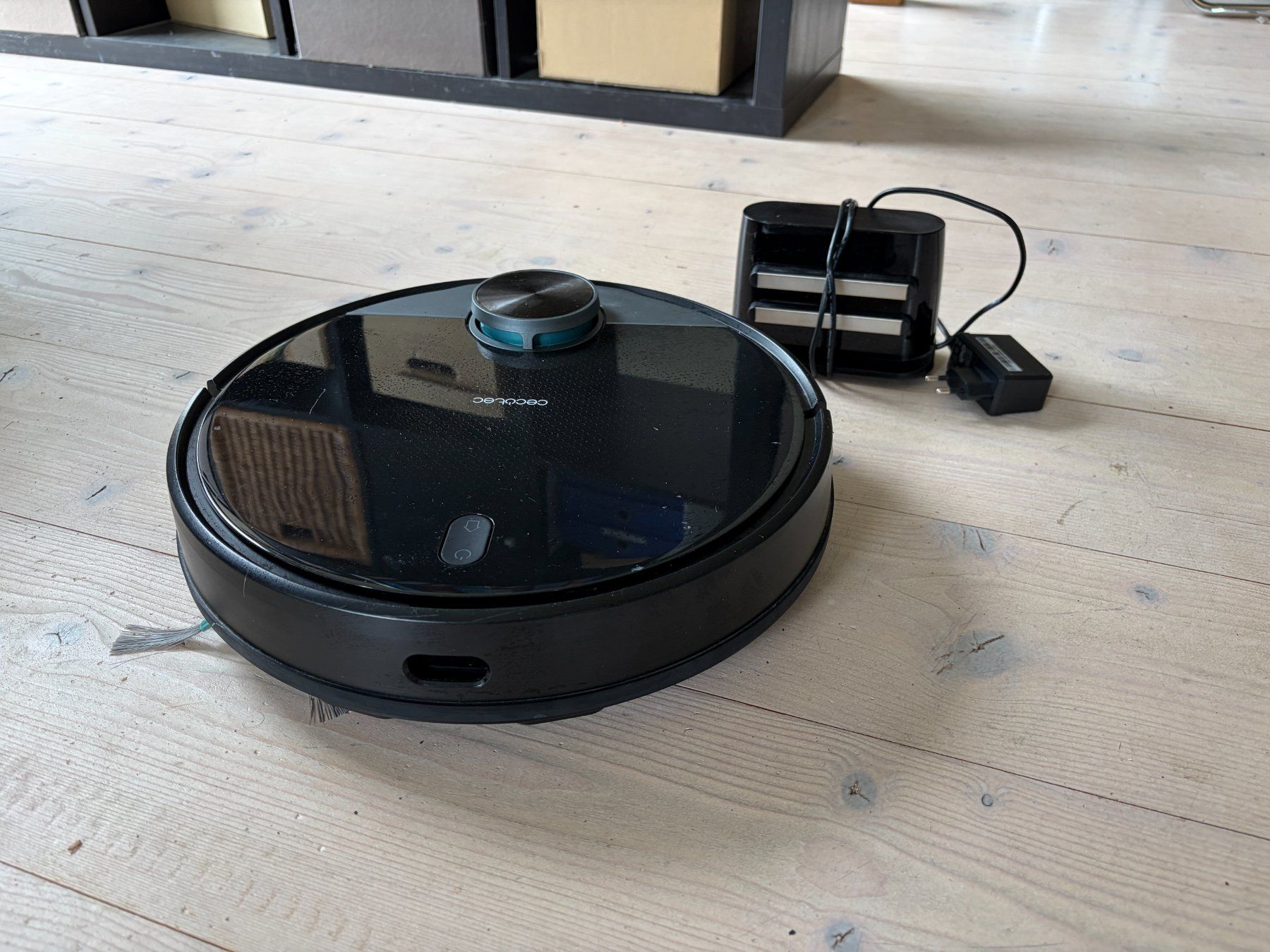 Aspirateurs & Accessoires: Saugroboter / Wischroboter (Cecotec Conga 3000) – D'occasion à Zürich par lumagicas