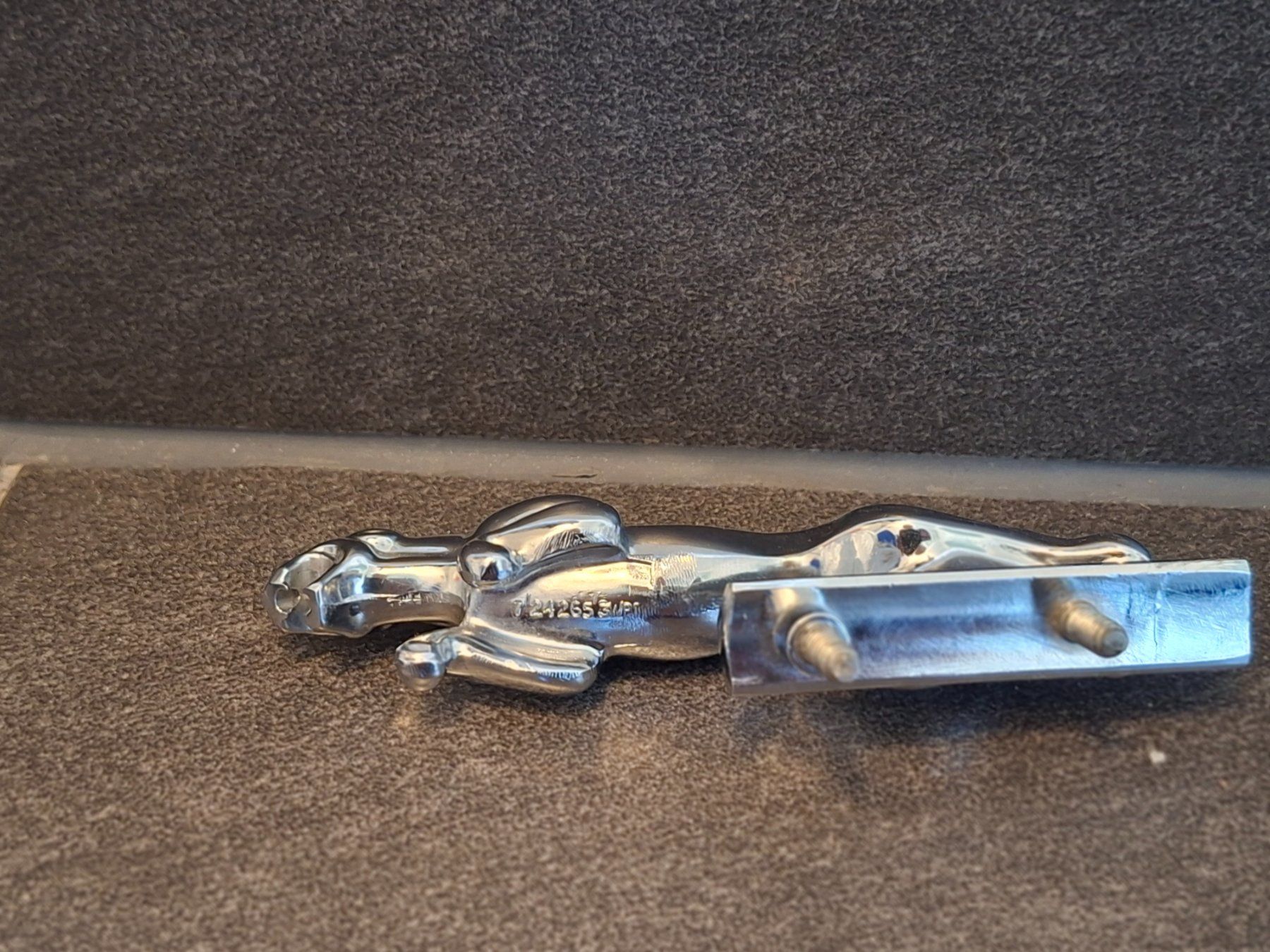 Jaguar Accessori per altri veicoli: Jaguar Kühlerfigur – Usato da Lyss venduto da toe_68qb 2