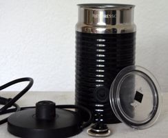 Nespresso Aeroccino 3 3694  Milchaufschäumer mousseur à lait
