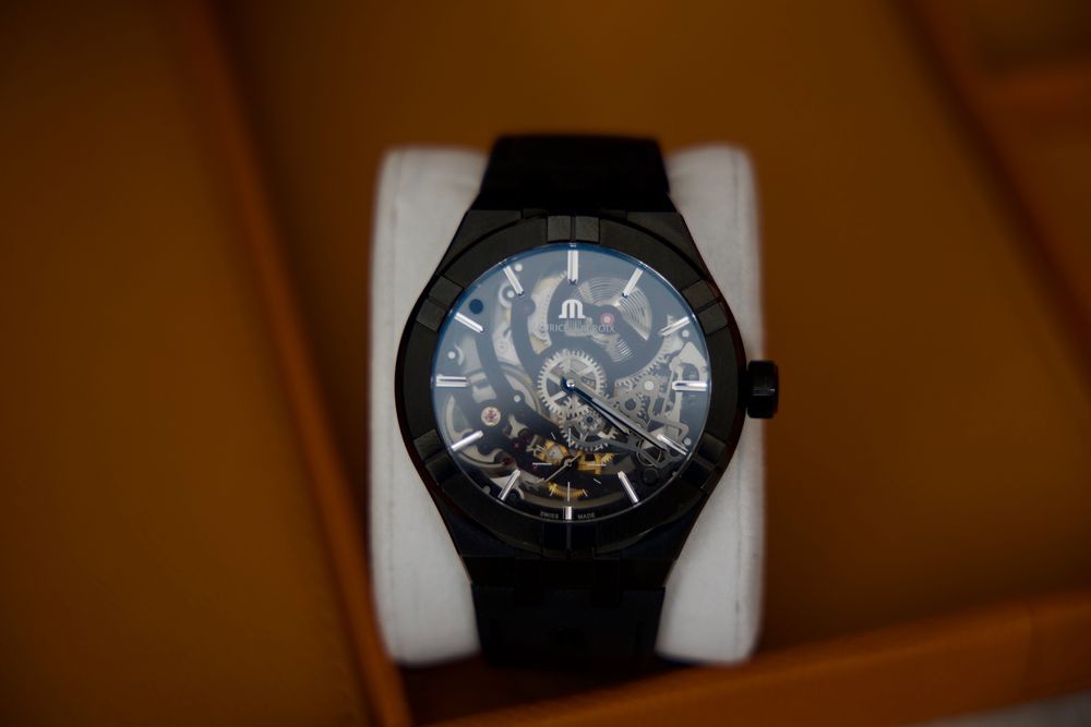 Maurice Lacroix Orologi: Maurice Lacroix AI6028-PVB010301 64/250 längst Ausverkauft – Usato da Emmenbrücke venduto da SuperFanShop