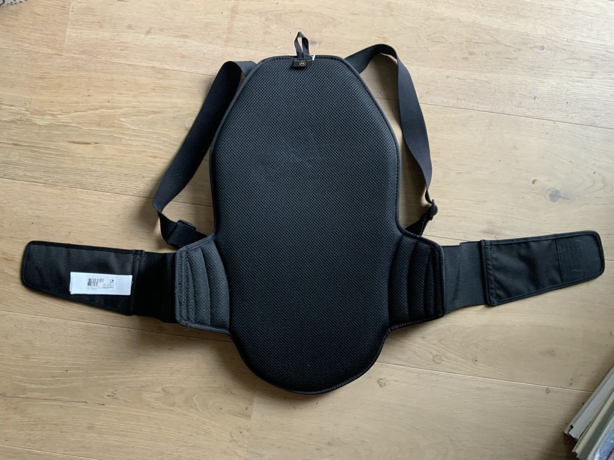 Decathlon Protezioni & Imbottiture: Rückenprotektor – Usato da Küsnacht ZH venduto da Christiaan12 2