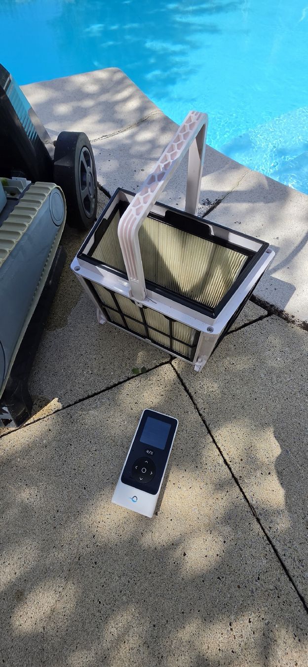 Dolphin Accessori per Piscine: Poolroboter Maytronics Dolphin M700 APP Poolreiniger Profi – Usato da Breitenbach venduto da gnieserli 5