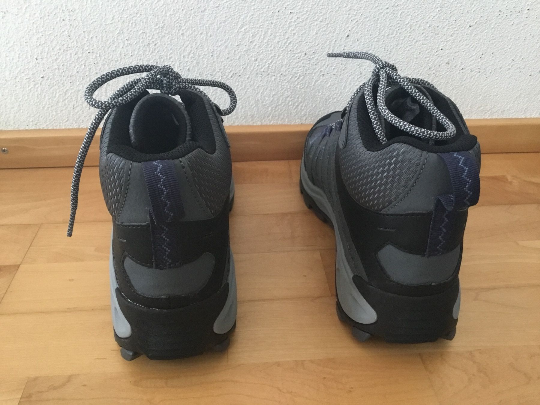 Merrell Scarpe da uomo: Merrell Gore Tex Wanderschuhe, Men, Gr. 45, Neu – Nuovo (secondo la descrizione) da Chur venduto da Jacky17 5