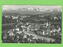Bern, Altstadt und die Alpen