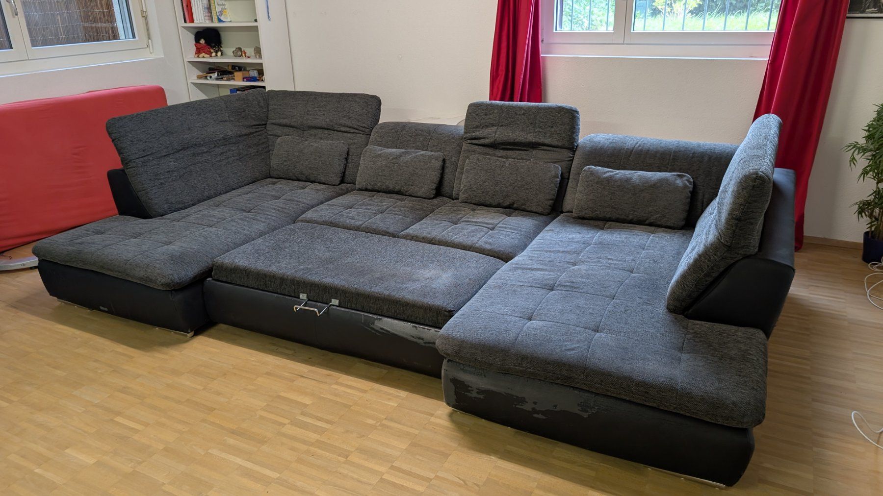 Divani: Wohnlandschaft - Sofa mit Auszug, anthrazit, ab Fr. 1.- – Usato da Adliswil venduto da Ray3 2