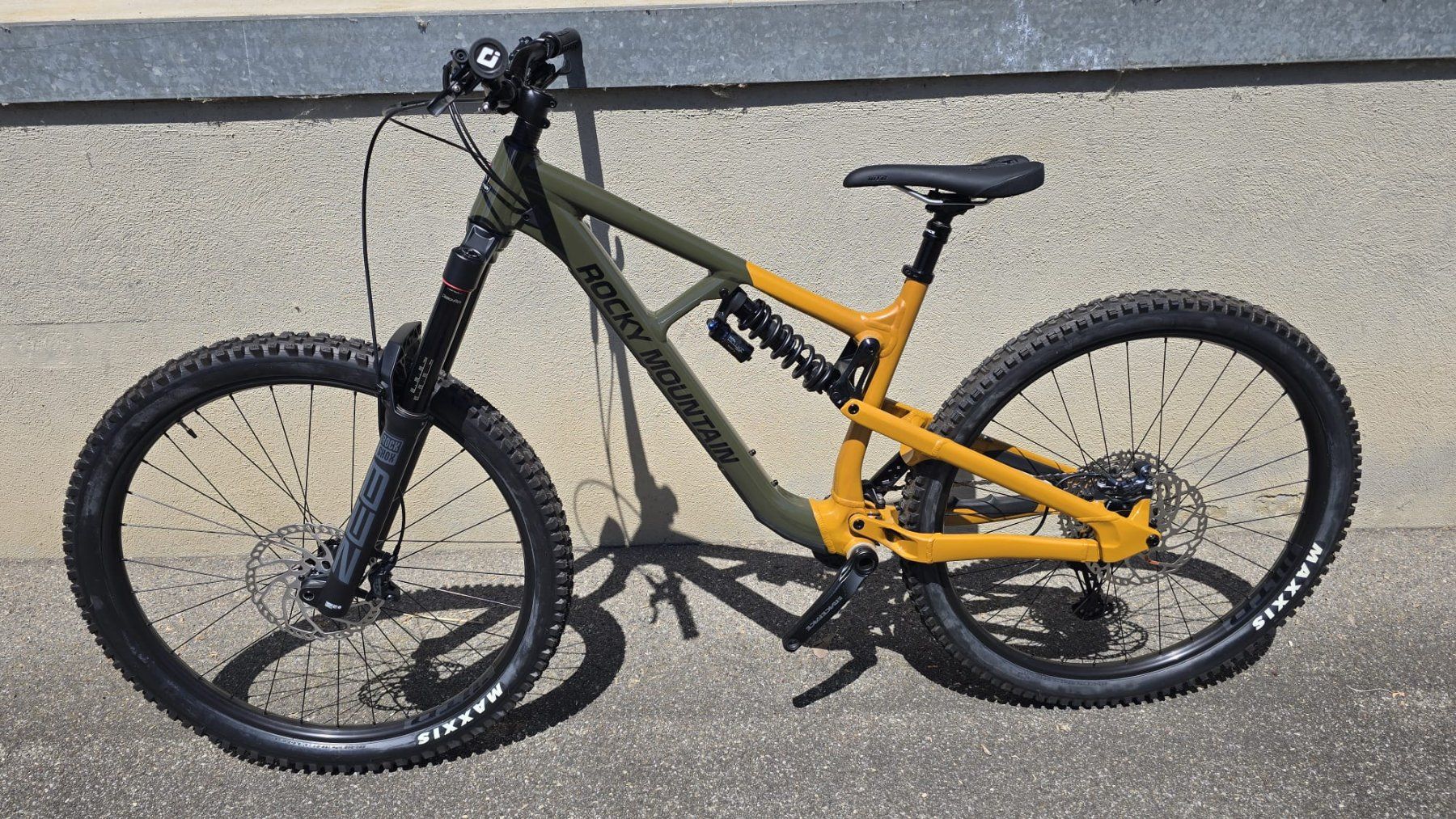 Rocky Mountain Bicycles Vélos: Rocky Mountain Slayer – D'occasion à Oppikon par JoaoLeon 1