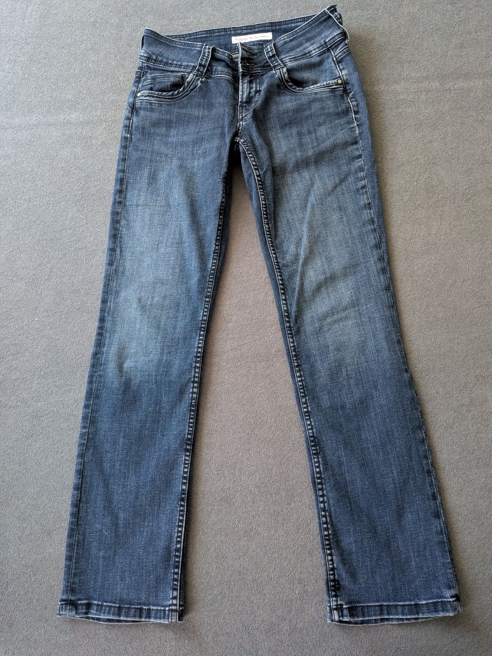 Pepe Jeans Jeans: Pepe Jeans straight 28 – Usato da Langnau am Albis venduto da Ramuce