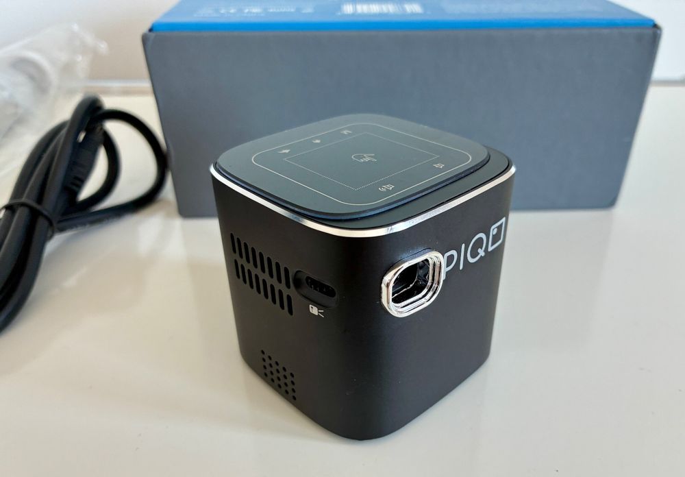 Vidéoprojecteurs: PIQO Smart Mini Projektor - Heimkino für unterwegs! – D'occasion à Zürich par tersus1981 4