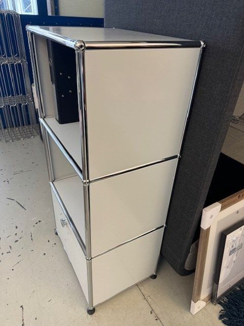 USM Haller Beistellschrank lichtgrau (Gebraucht) in Zollikofen für CHF ...