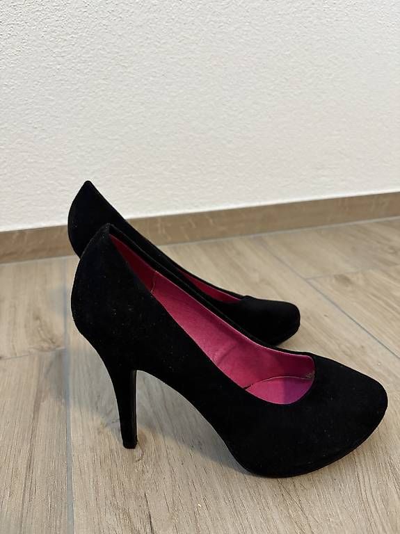Damenschuhe: High Heels – Gebraucht aus Niederwil AG von jul_xms5