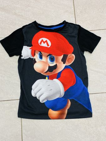 Super Mario T-Shirt schwarz Grösse 122 guter Zustand