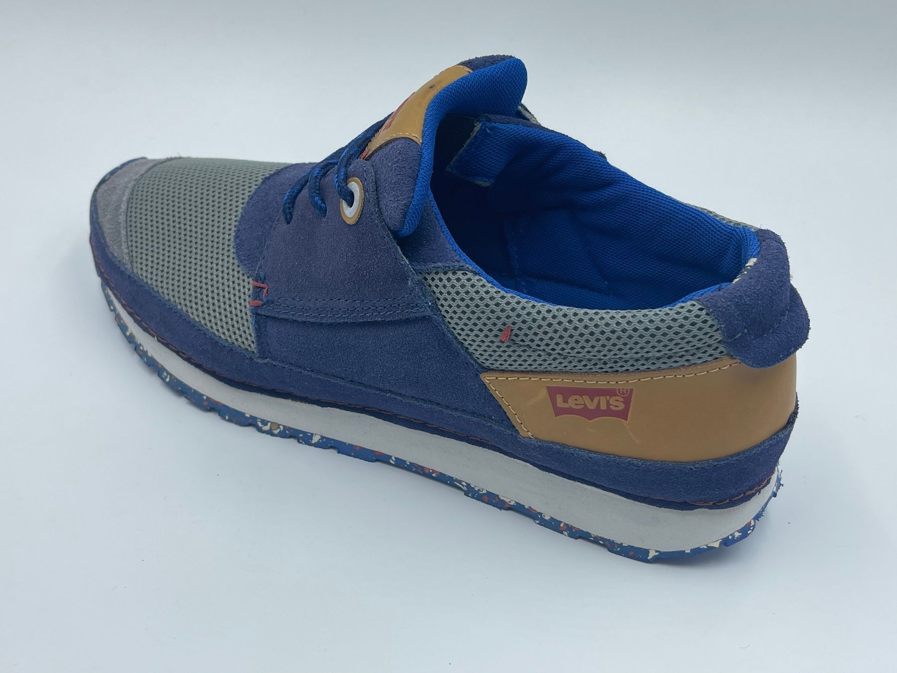 Levi's Scarpe da uomo: Levis Solvang Low Sneaker Gr. 45 – Usato da Spreitenbach venduto da 1Runner 2