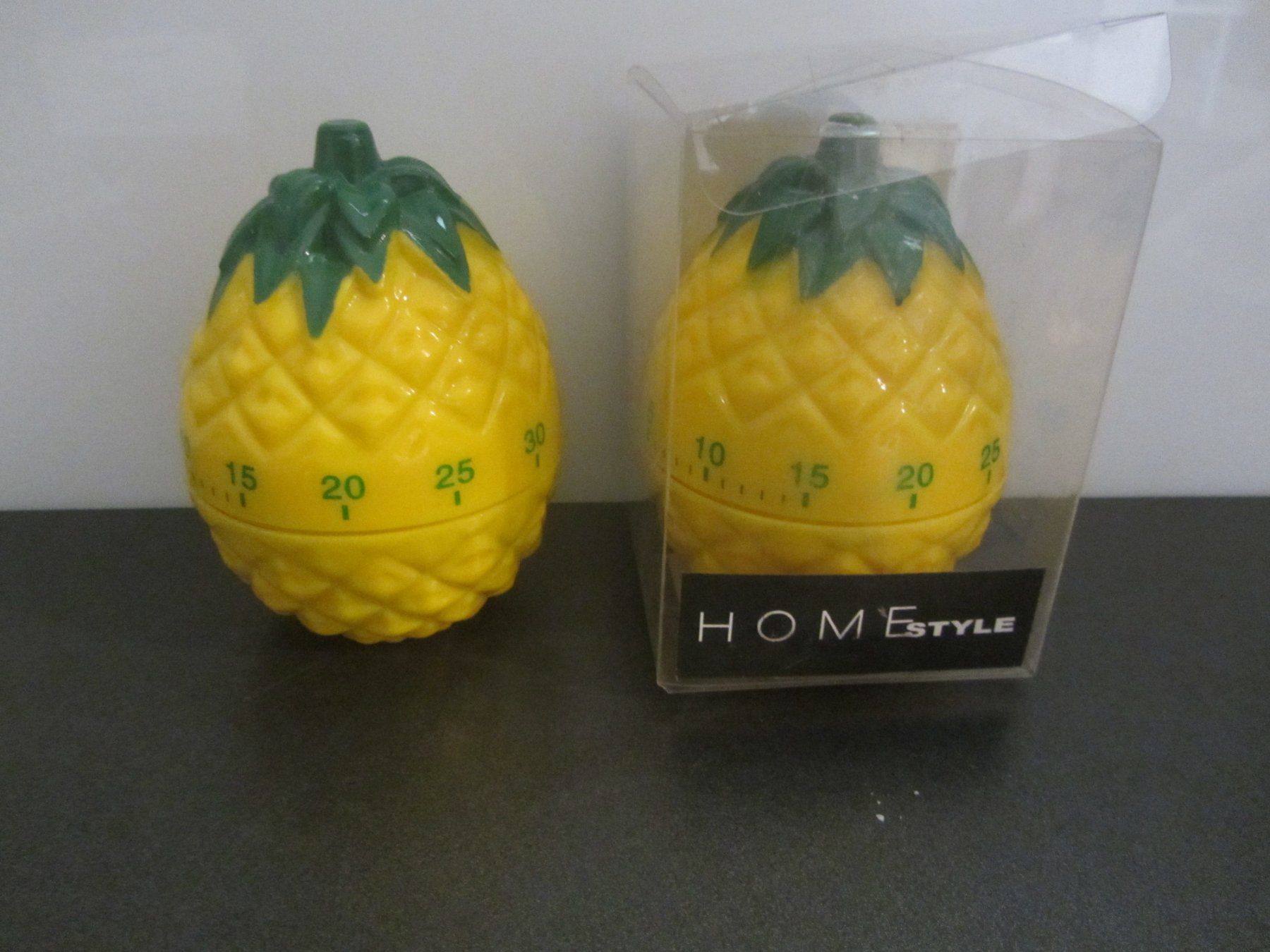 Elettrodomestici da cucina: 2 "Eieruhren" 60 MIn., Ananas – Nuovo (secondo la descrizione) da Egliswil venduto da chroetli22