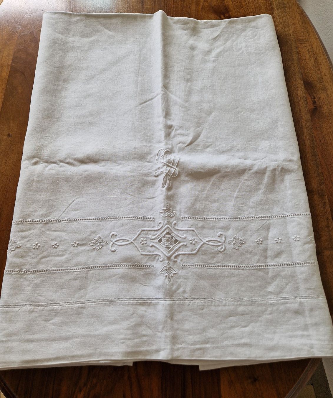 Bettwäsche: Leintuch mit Stickerei / Monogramm SW – Gebraucht aus Bern von Antikbatik 1