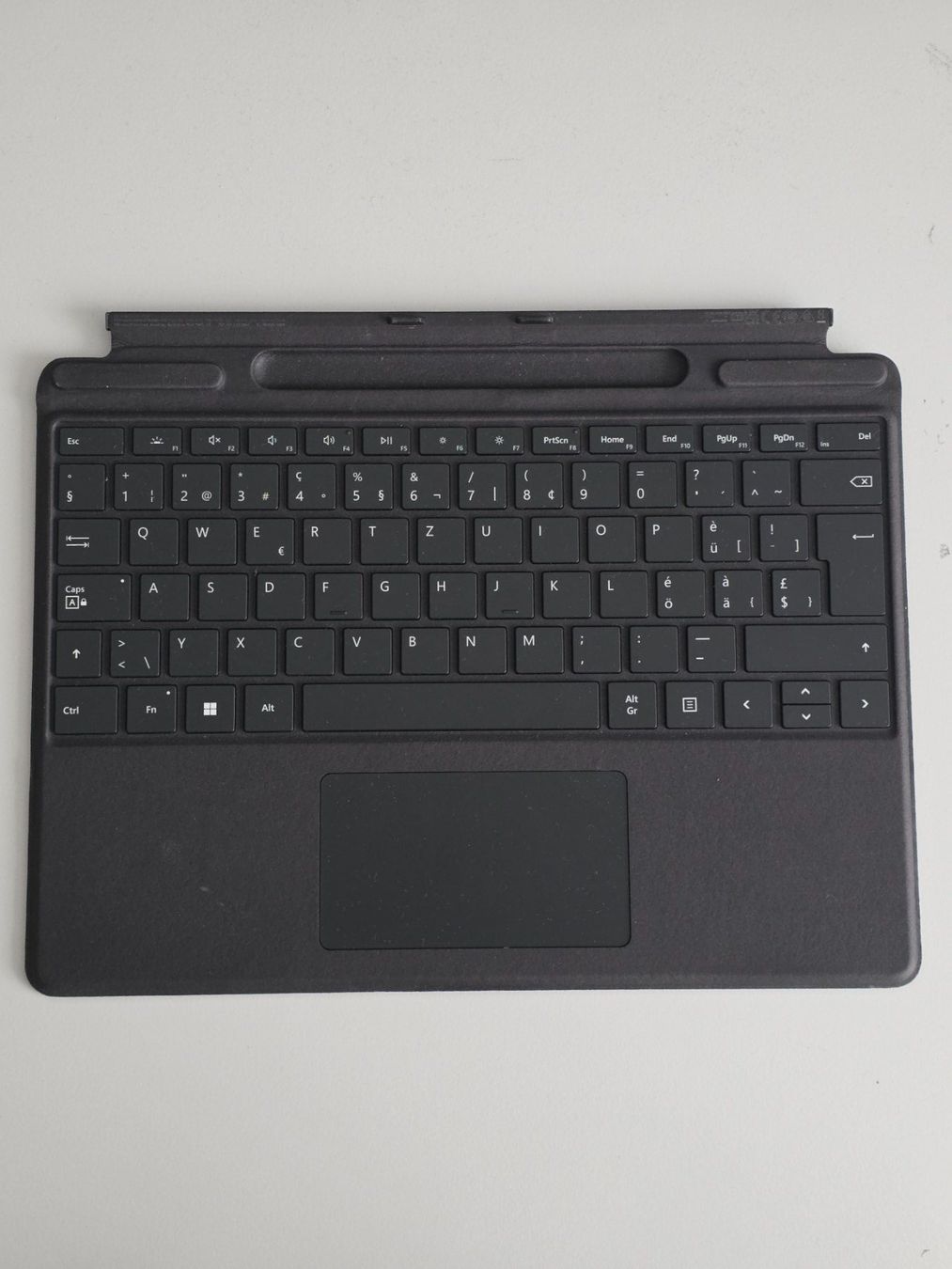 Microsoft Tastiere: Microsoft Surface Pro 13-Zoll Keyboard Schwarz – Usato da Zürich venduto da Miscellaneous_