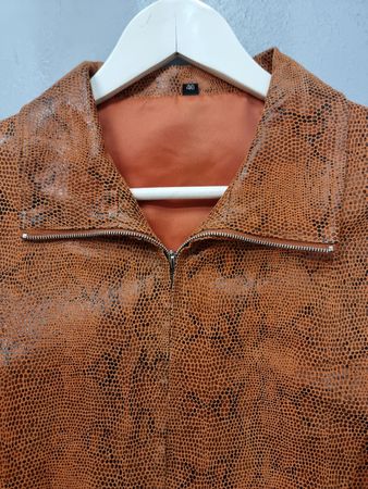 Schicke Echtlederjacke gemustert Leonardo!