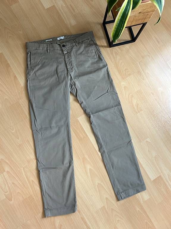 Closed Hosen: Chino Closed Grösse: 34 – Neu (gemäss Beschreibung) aus Niederglatt ZH von Julia_4 2