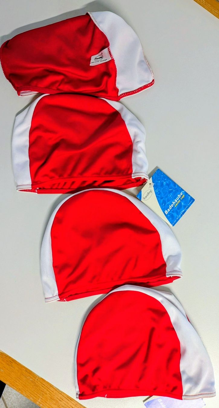 Costumi da bagno: Badekappen Fashy 4 Stück neu mit Etikette – Nuovo (secondo la descrizione) da Adlikon venduto da Match62 1