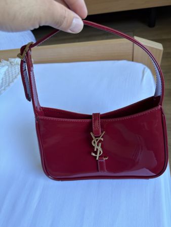 Sac à main YSL bordeaux verni état jamais utilisé