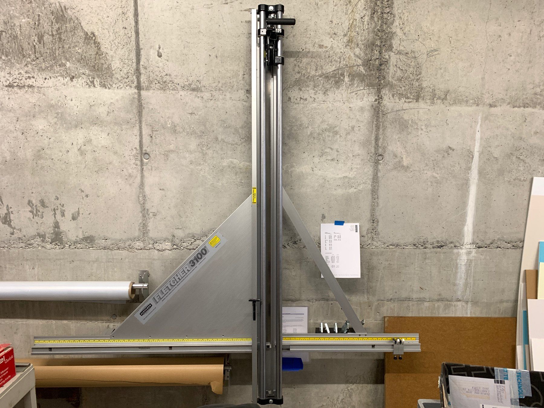 Tutte le macchine: Schneidemaschine, Multicut, Platten, Kunststoff, Acryl, Glas – Usato da Ottikon venduto da Hogdog 1