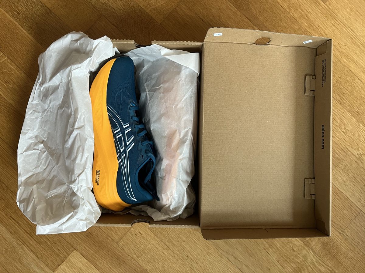 Asics Scarpe da uomo: Asics GT-2000 14 - New – Nuovo e nell'imballaggio originale da Zürich venduto da valentin.abend 3