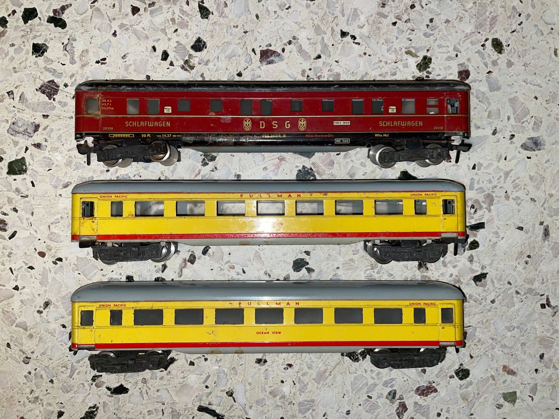 Fleischmann Modellini di ferrovie: Fleischmann 3 Waggons Union Pacific Pullman DSG Schlafwagen – Usato da Zürich venduto da pacta_sunt_servanda