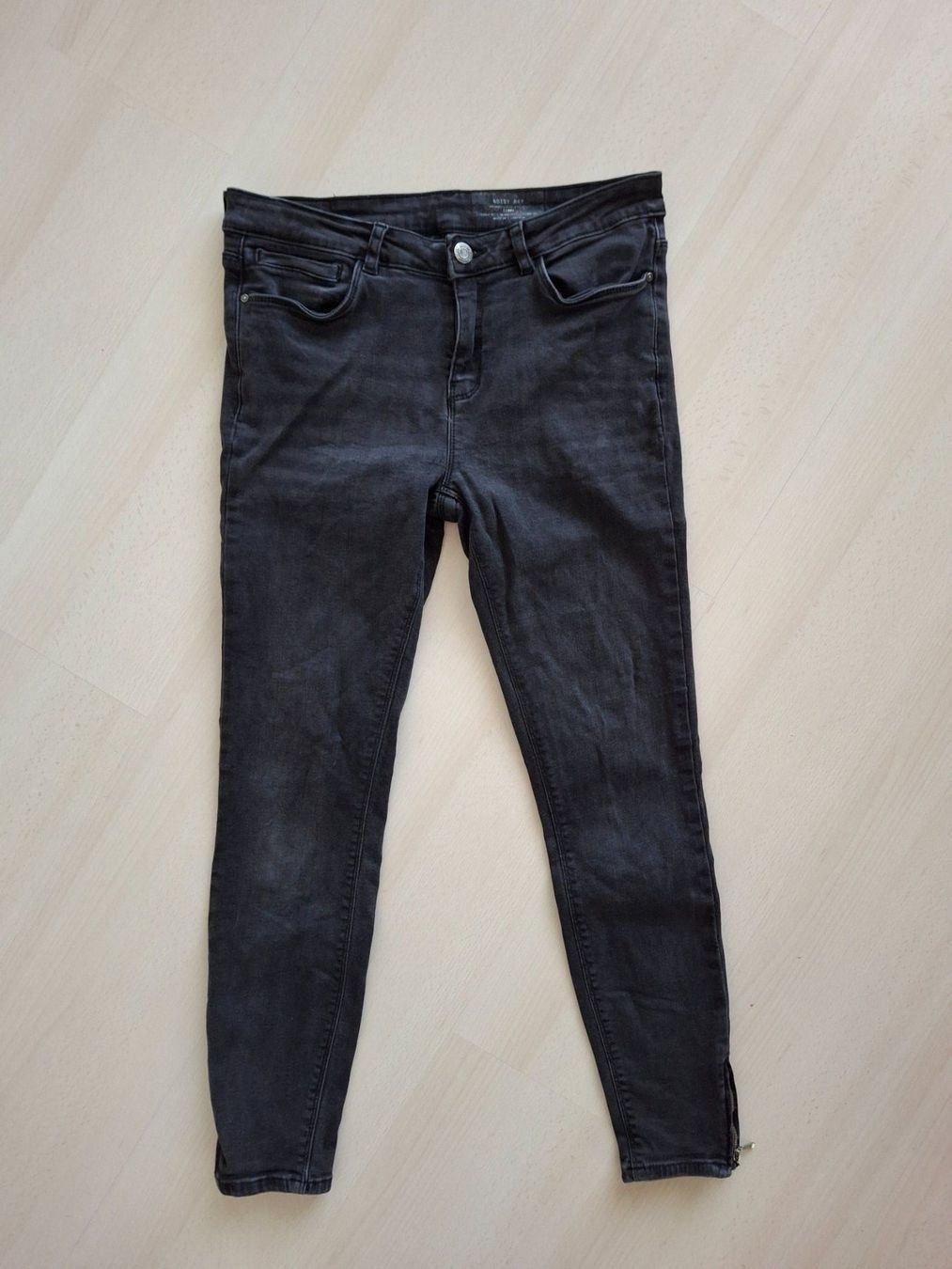 Jeans: Jeans Noisy May Kimmy 30/32 – Usato da Walterswil SO venduto da Jerry_maus