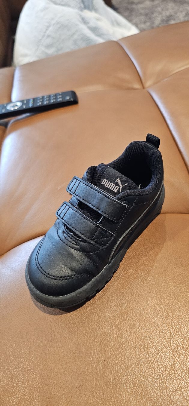 Puma Schuhe für Jungen: Puma Schuhe Gr.24 – Gebraucht aus Gampel von furrerj 2