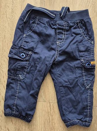 Gefütterte, schöne Hose Gr. 74