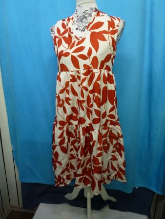 SOMMERKLEID GR S NEU LEICHT LUFTIG OHNE ARM