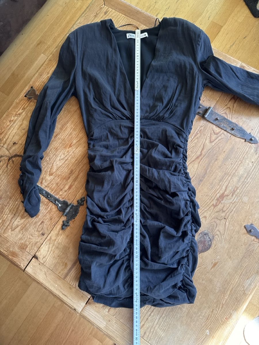 Zara Vestiti: Zara Kleid schwarz Gr. S – Usato da Mauren venduto da ducducturi 9