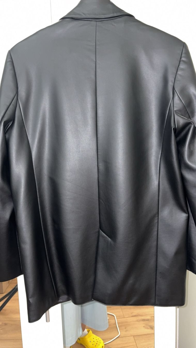 Stradivarius Jacken: Blazer taille M stradivarius – Gebraucht aus La Chaux-de-Fonds von cal_2vmd 1
