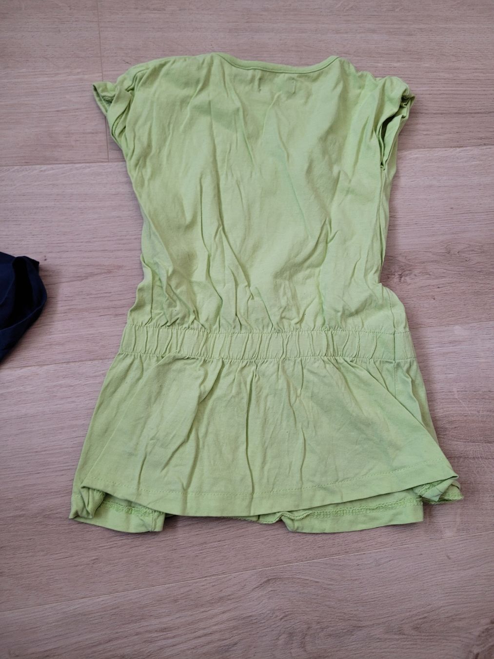 Camicette, T-shirt & Top: t-Shirt/Röckli Gr. 98 – Usato da Lupsingen venduto da sta_wgg5 1