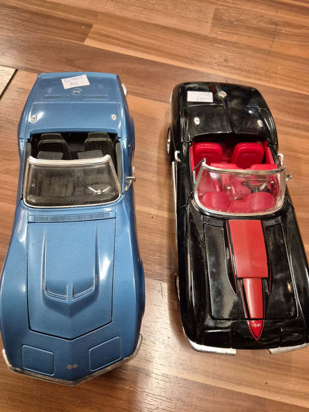 Chevrolet Modellautos: 1 Corvette Modellauto 1:18,  nach Wahl K10 – Gebraucht aus Schwarzenburg von Sunny0290
