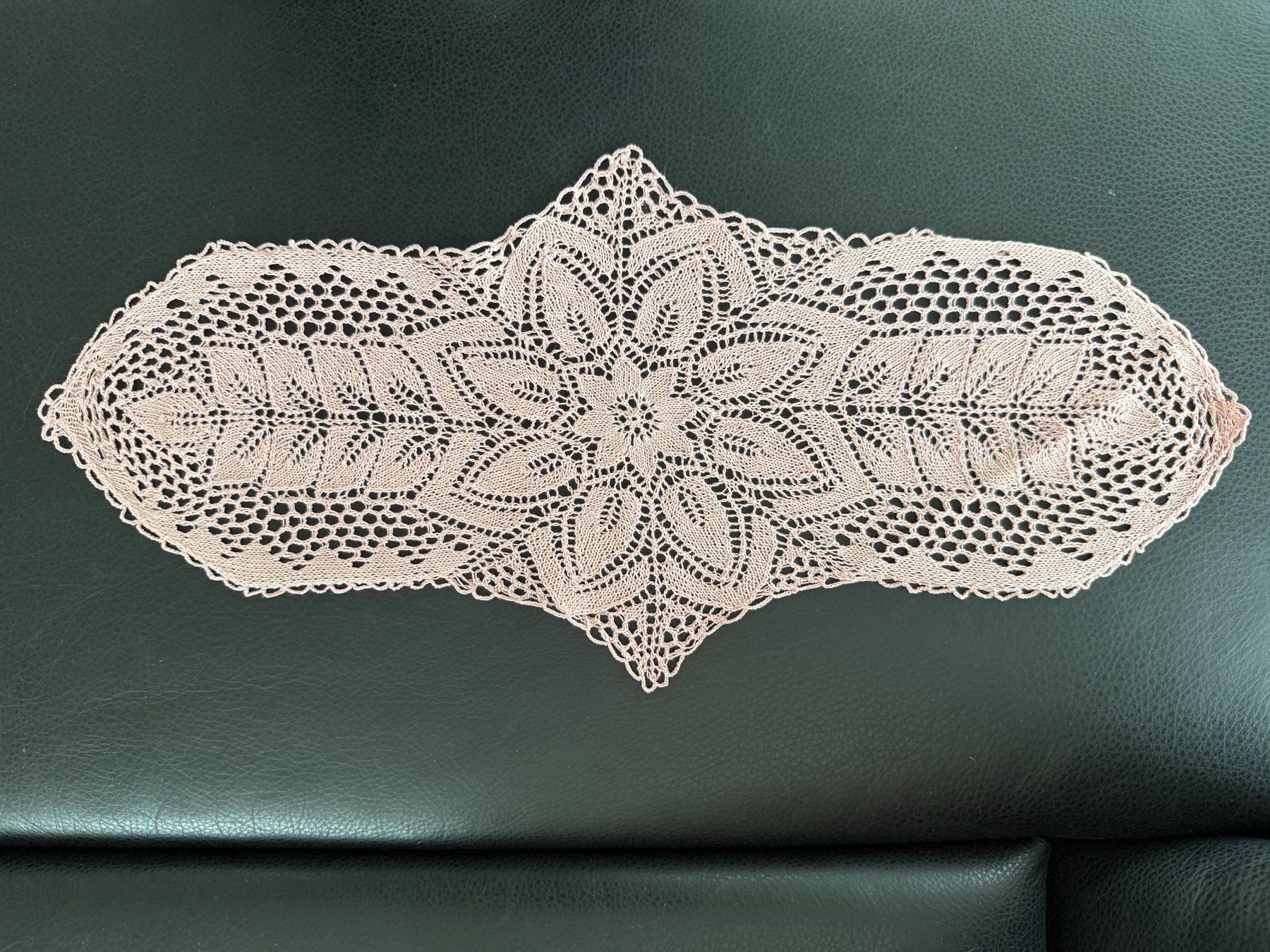 Sottobicchieri: SPITZENDECKCHEN   HANDARBEIT   HANDGESTRICKT  ROSA – Usato da Subingen venduto da ArtBead 1