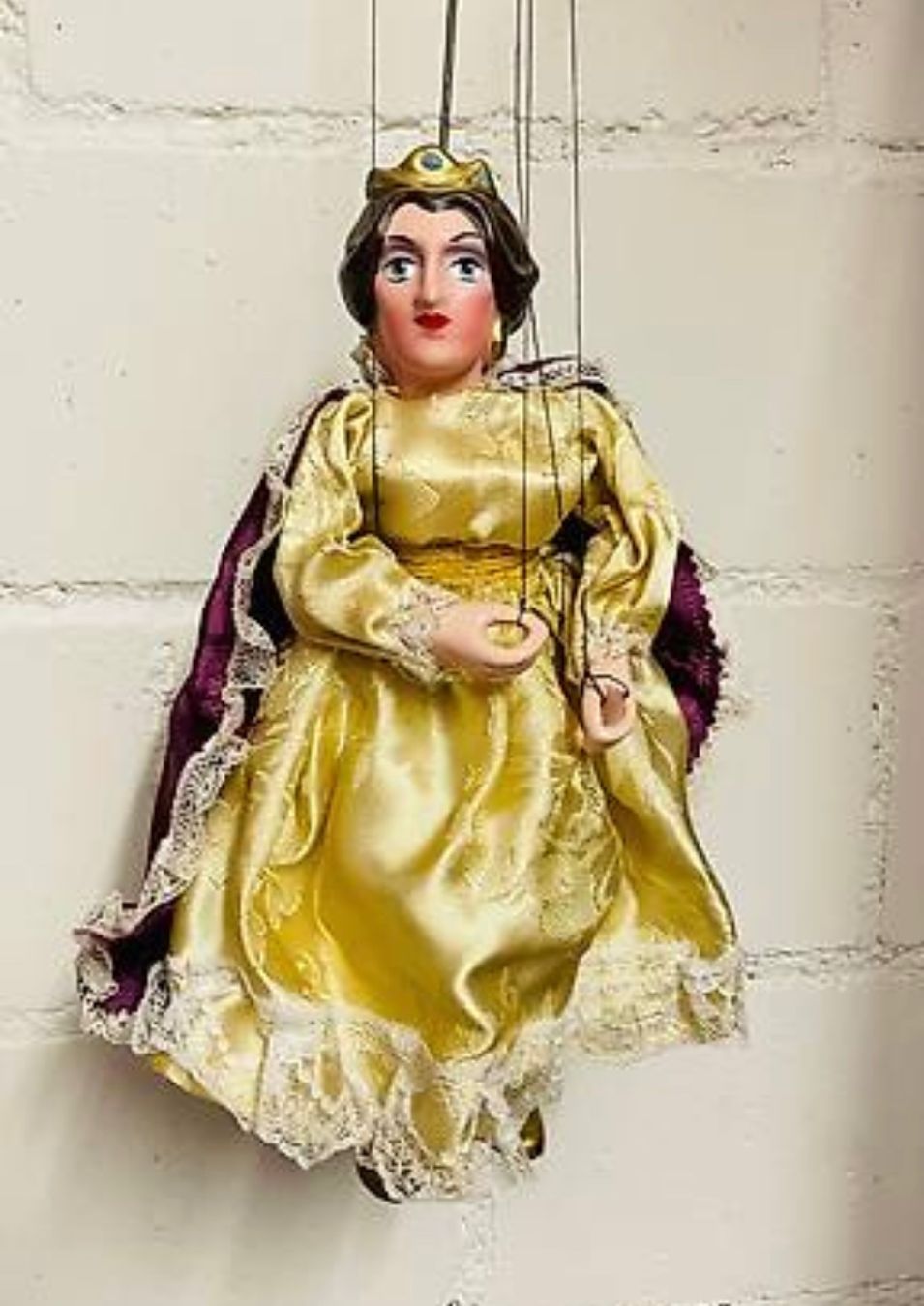 Bambole: Marionette Gips Königin – Usato da Schaffhausen venduto da nor_jfc5
