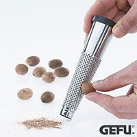 Muskatnusstreibe mit Behälter, Gefu