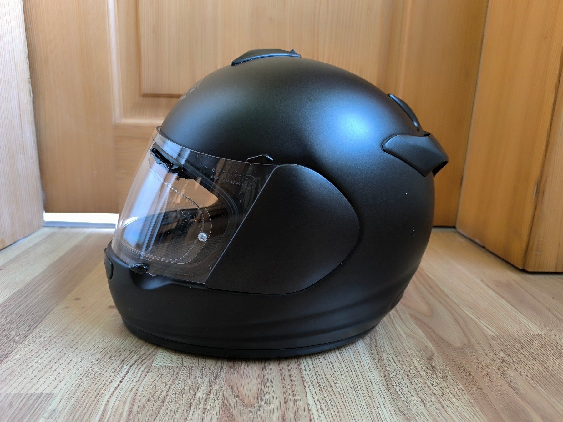 Helme & Visiere: Arai Chaser-V – Gebraucht aus Diessenhofen von  1