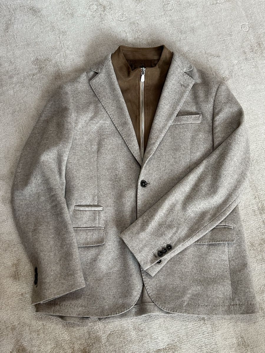 Eleventy Giacche: Edler Eleventy Blazer, Gr.52, beige – Nuovo (secondo la descrizione) da Bolligen venduto da Atelier17.design