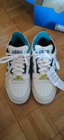 Adidas Response 44