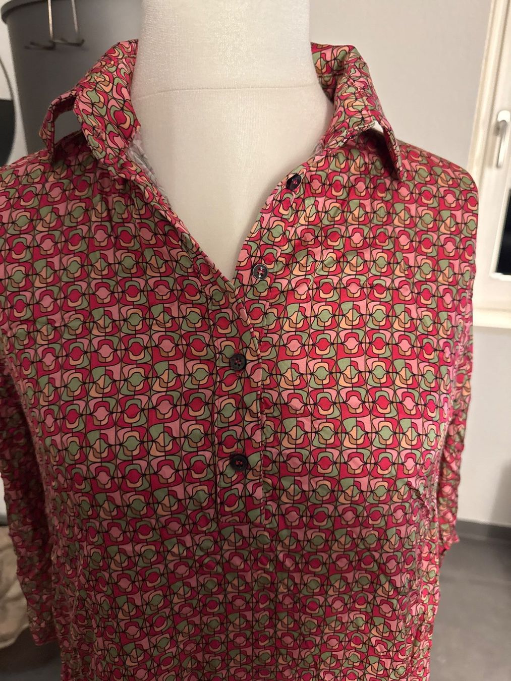Vestiti: Funky Staff Kleid bunt gemustert Gr. S 36/38 – Usato da Niederscherli venduto da Doene0 1